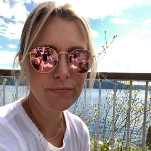 Meet your Posher, Valerie